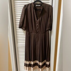 80s/90s viintage brown shirt waist dress with pleated skirt